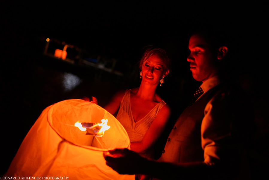 Goffs Caye wedding. Belize wedding photography by Leonardo Melendez Photography