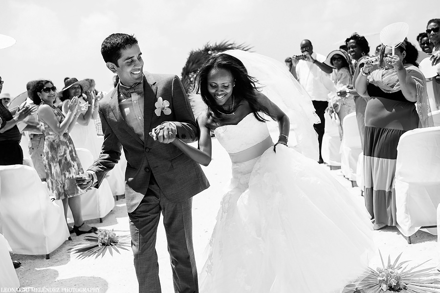Grand Caribe Belize wedding. Belize wedding photography by Leonardo Melendez Photography.