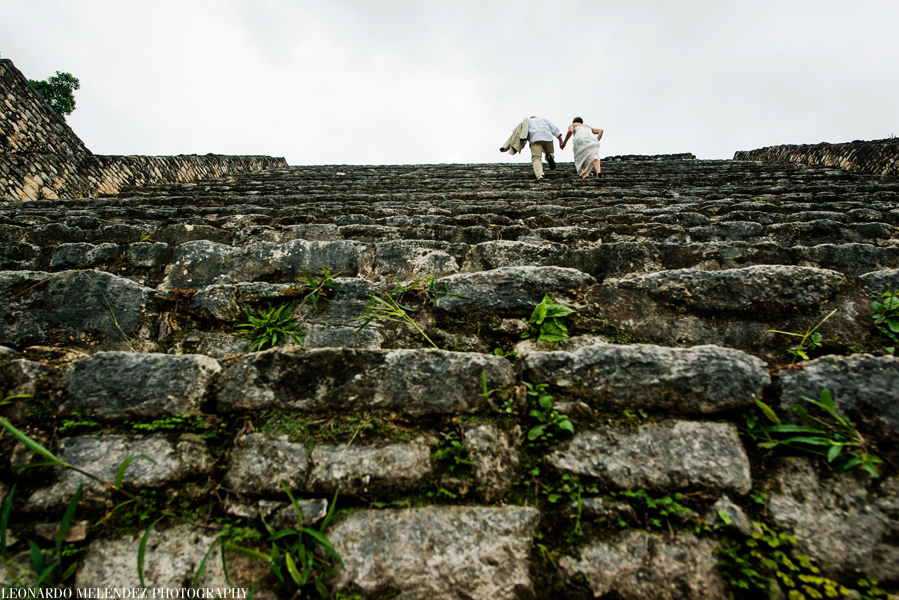 Caracol Mayan Ruins wedding - Belize Wedding Photography by Leonardo Melendez Photography