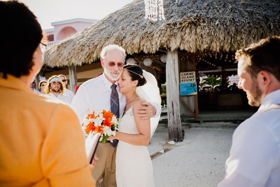 Caribe Island Belize wedding photographs by Leonardo Melendez Photography.